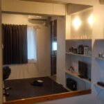 大型全面鏡の設置です。採寸後、加工して設置に伺います。